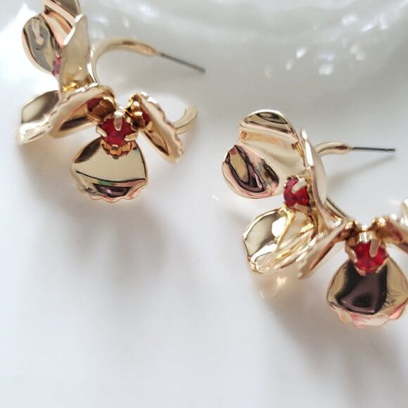 New! Zara Ruby Floreat Earrings - Picture 3 of 15